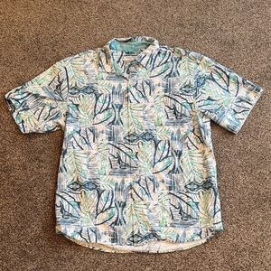 Tommy Bahama Nova Wave Bermuda Batik Short-Sleeve Shirt